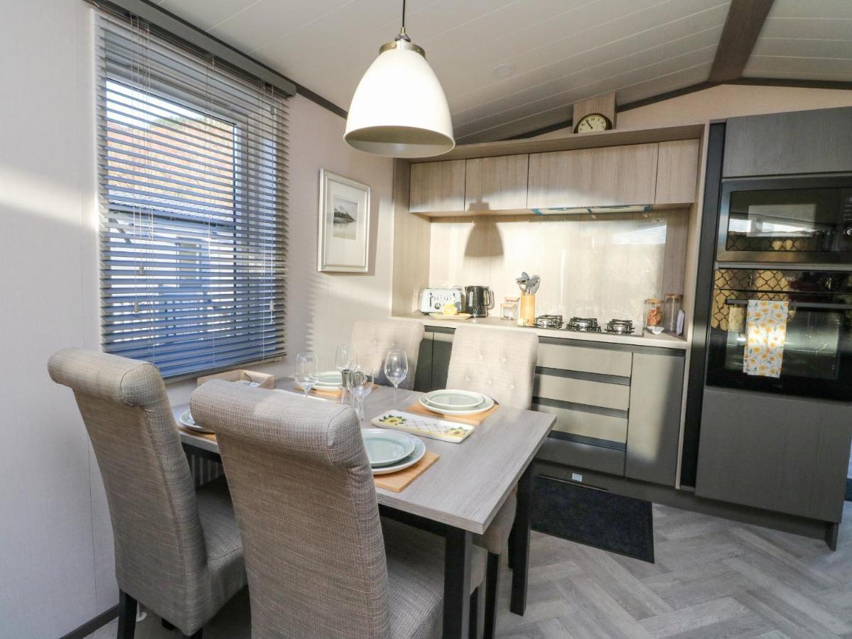 Villa Hollybirch Crieff Esterno foto